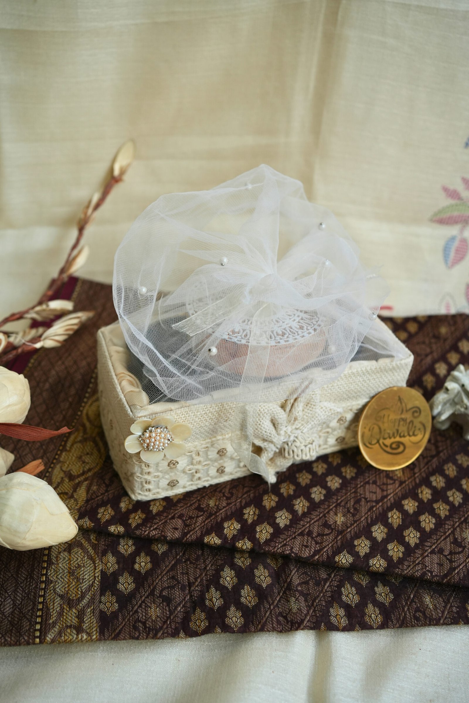 Graceful Jute Hamper